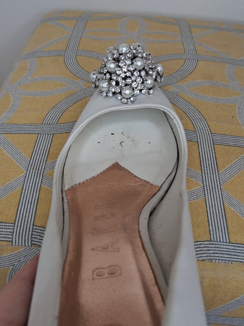 Ted Baker - White Formal Brooch Heels Size 9 - Picture 8 of 8
